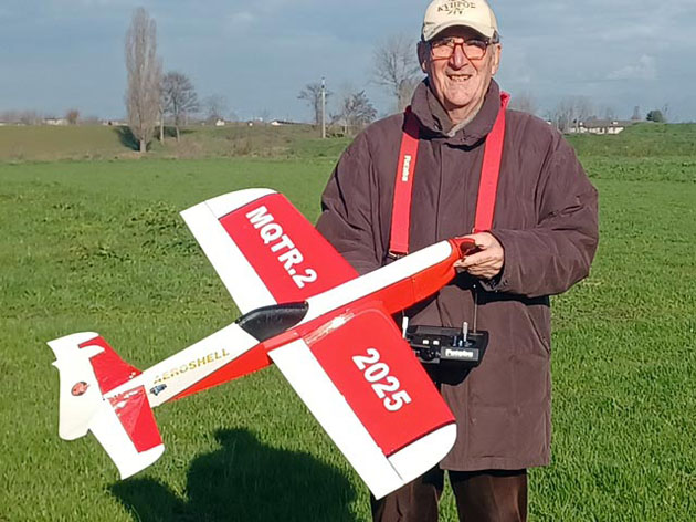 Mini Quasi Turbo Raven Vector